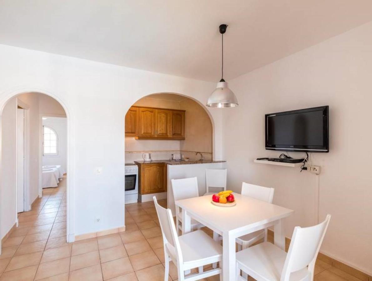 Appartamento Girasol Garden Superior 2-B Son Bou Esterno foto